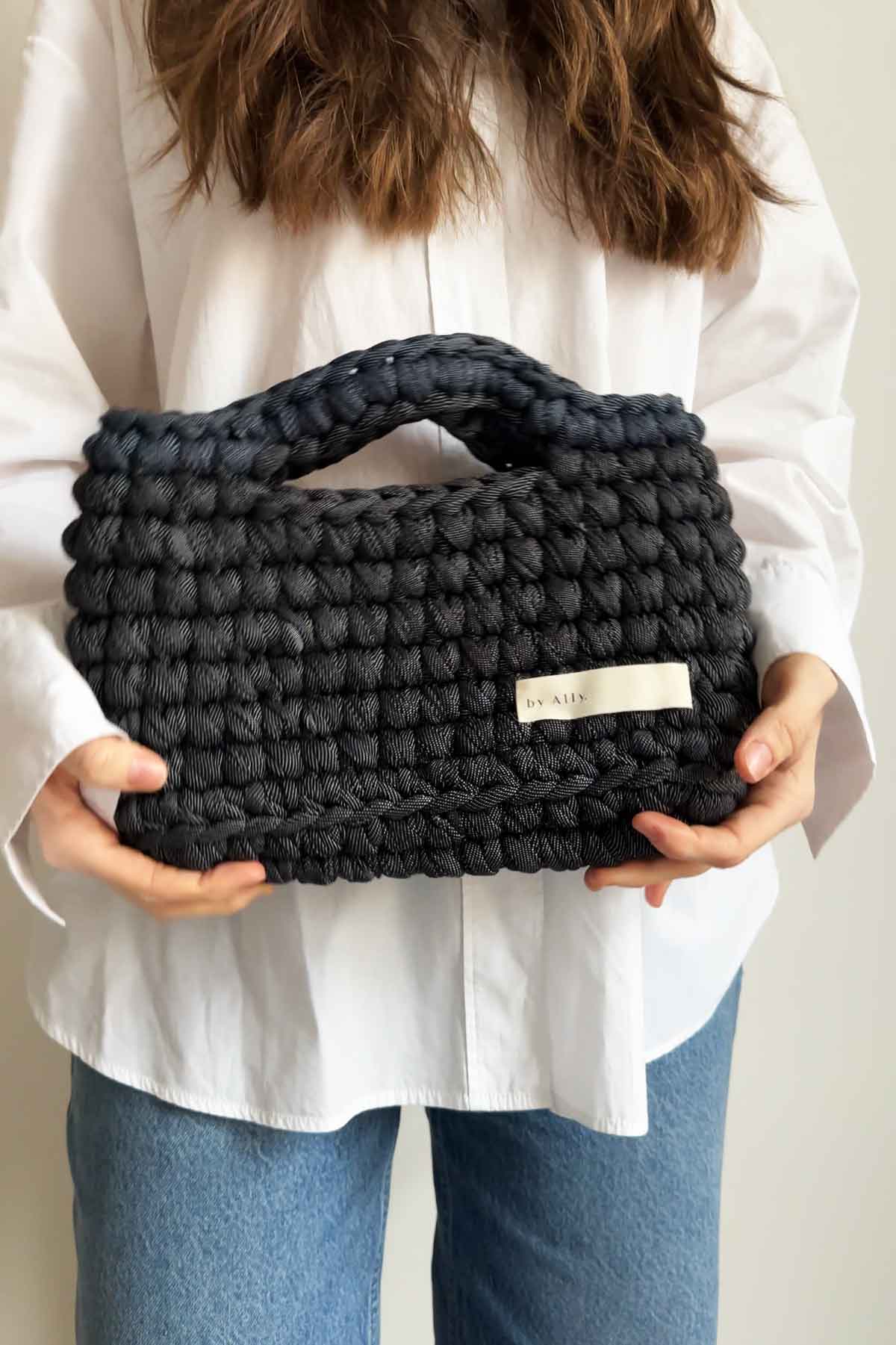 Lilly Bag - Handmade Crochet Bag