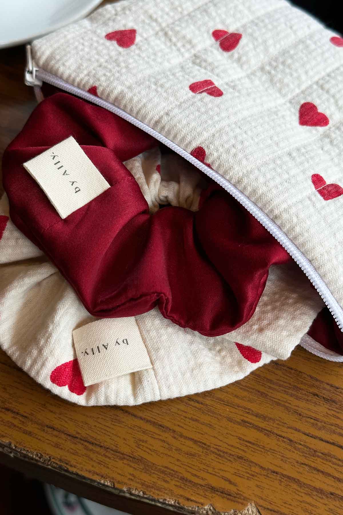 Scrunchie Valentine Duo